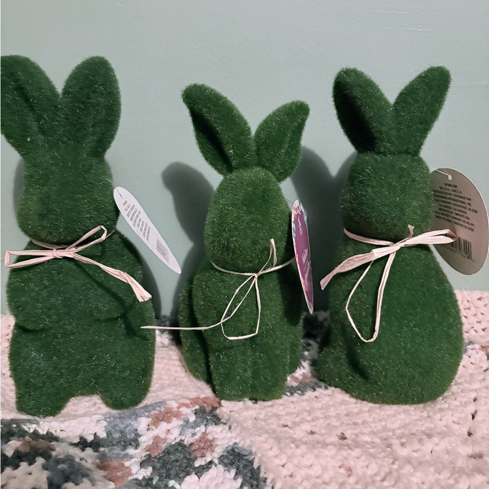 🆕Bundle Of 3 Flocked Bunnies